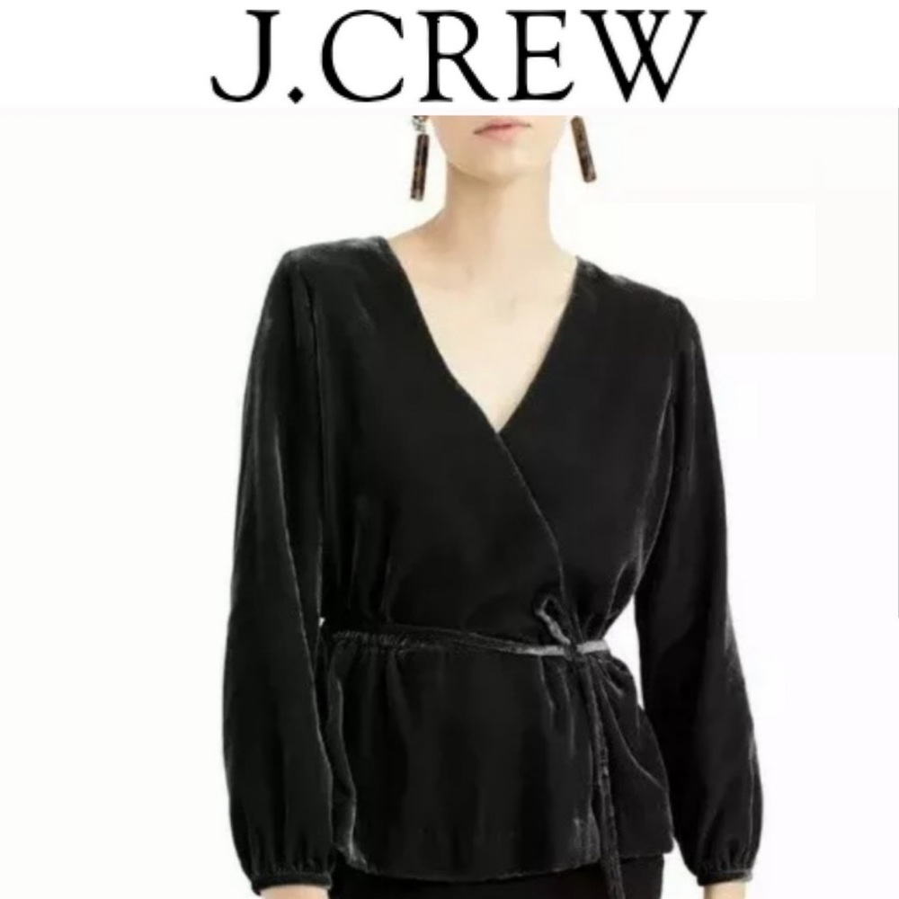 6T 🔖 J.CREW Faux Wrap Top Drapey Velvet Black $128